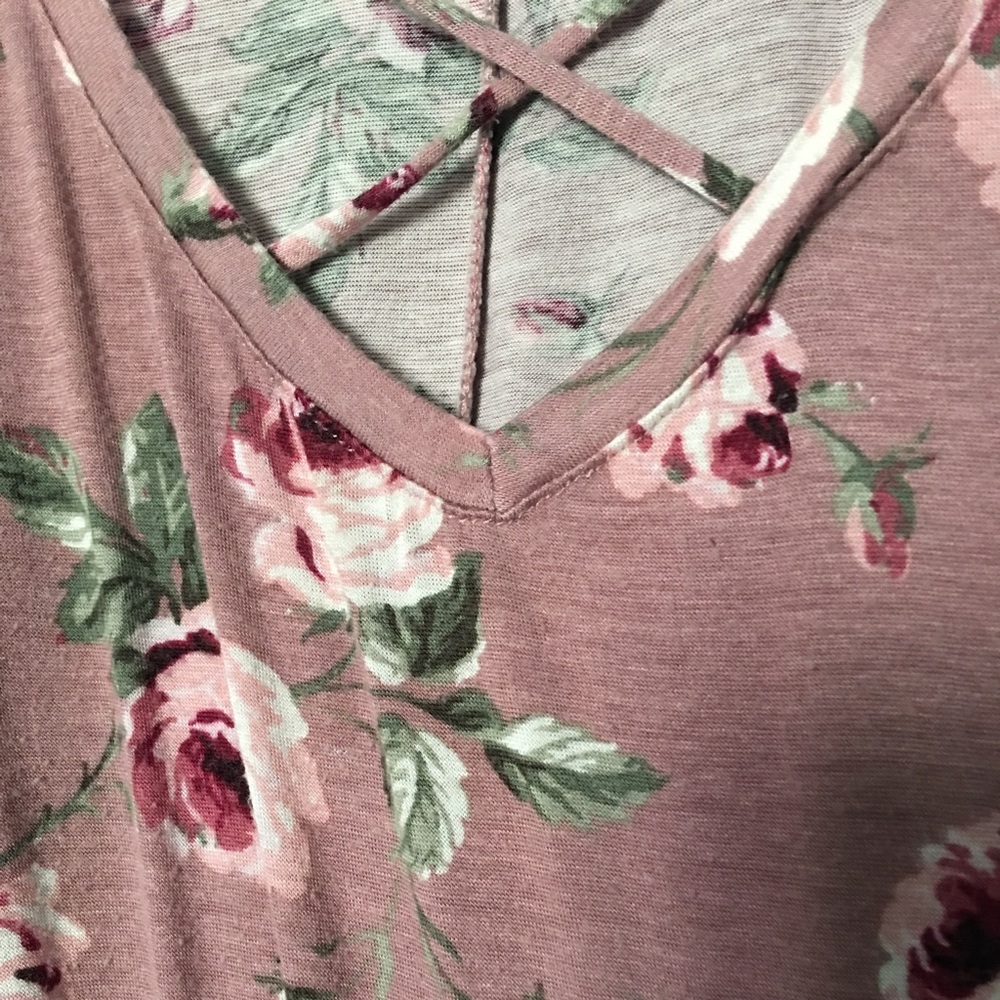 No Comment Plus 3X Dusty Rose Floral Top